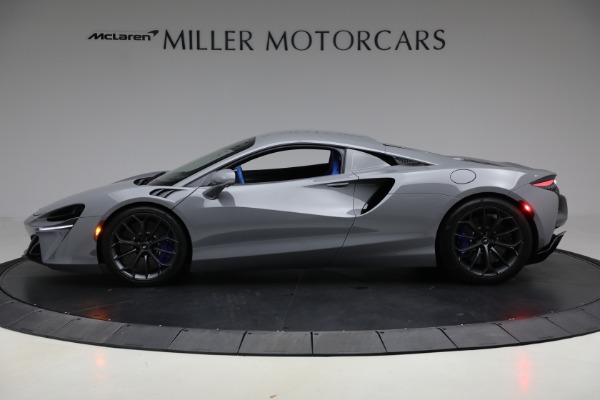 Used 2023 McLaren Artura for sale $184,900 at Bentley Greenwich in Greenwich CT 06830 3