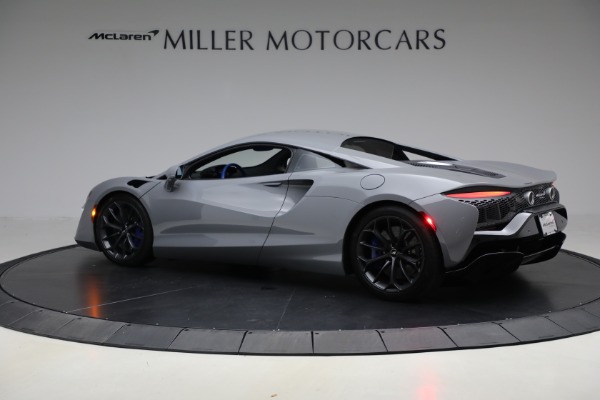 Used 2023 McLaren Artura for sale $184,900 at Bentley Greenwich in Greenwich CT 06830 4