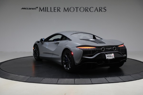 Used 2023 McLaren Artura for sale $184,900 at Bentley Greenwich in Greenwich CT 06830 5