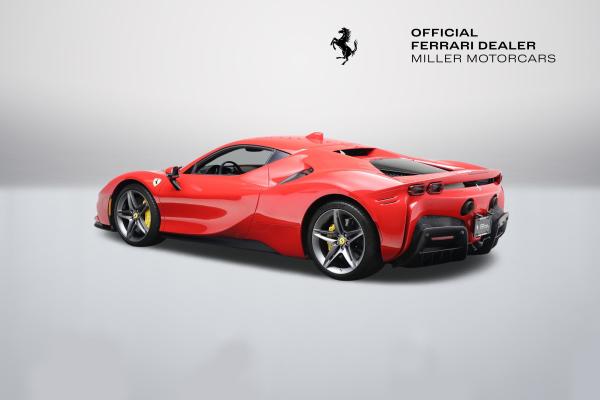 Used 2022 Ferrari SF90 Stradale for sale $437,900 at Bentley Greenwich in Greenwich CT 06830 5