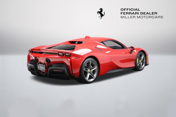 Used 2022 Ferrari SF90 Stradale for sale $437,900 at Bentley Greenwich in Greenwich CT 06830 8