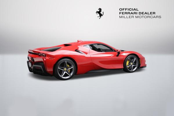 Used 2022 Ferrari SF90 Stradale for sale $437,900 at Bentley Greenwich in Greenwich CT 06830 9