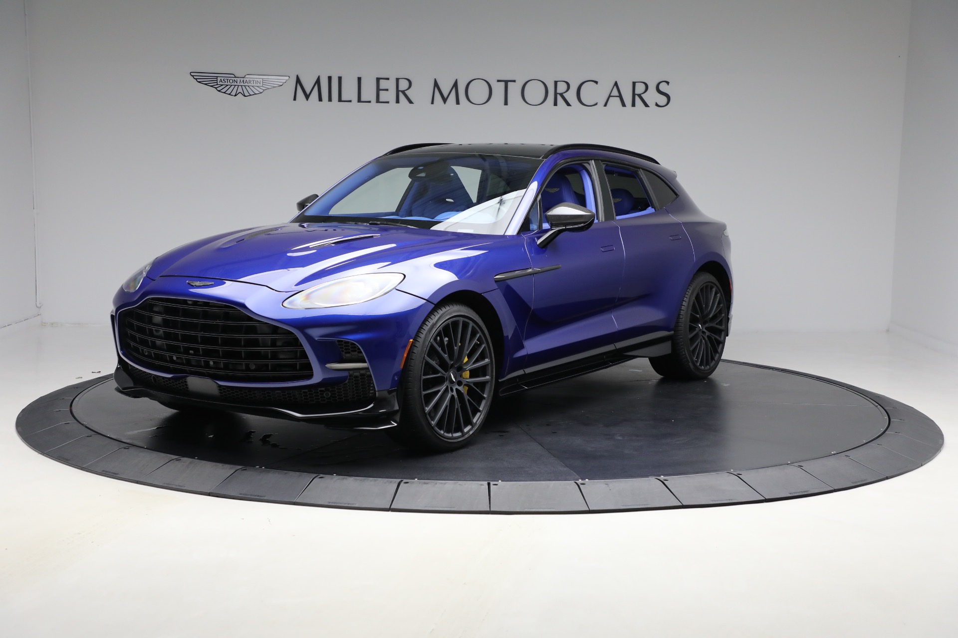 Used 2024 Aston Martin DBX 707 for sale $166,900 at Bentley Greenwich in Greenwich CT 06830 1