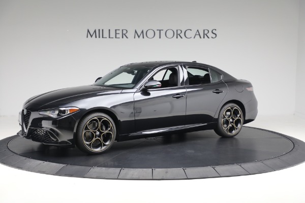 New 2025 Alfa Romeo Giulia Intensa for sale $57,740 at Bentley Greenwich in Greenwich CT 06830 2