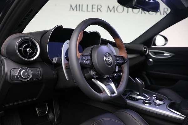 New 2025 Alfa Romeo Giulia Intensa for sale $57,740 at Bentley Greenwich in Greenwich CT 06830 22