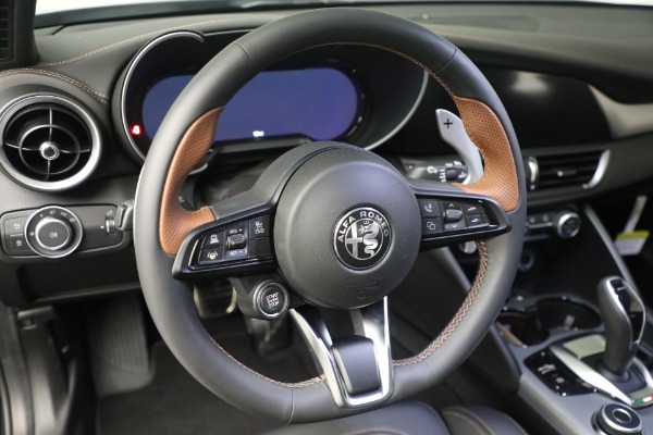 New 2025 Alfa Romeo Giulia Intensa for sale $57,740 at Bentley Greenwich in Greenwich CT 06830 23