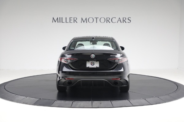 New 2025 Alfa Romeo Giulia Intensa for sale $57,740 at Bentley Greenwich in Greenwich CT 06830 6