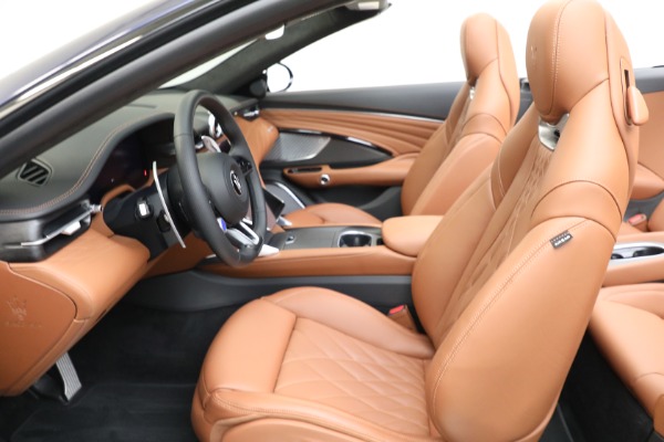New 2026 Maserati GranCabrio Trofeo for sale $204,195 at Bentley Greenwich in Greenwich CT 06830 13
