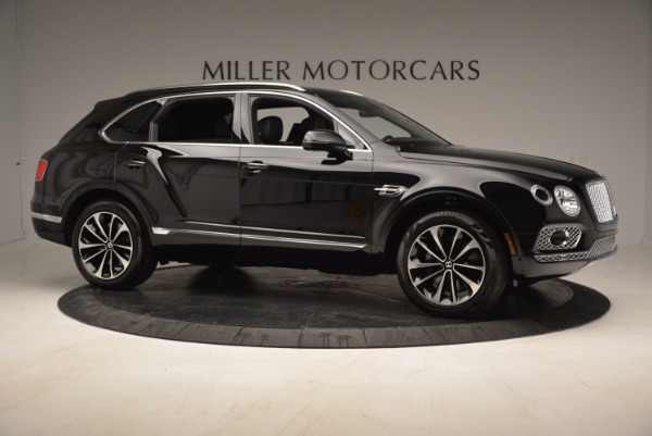 Used 2017 Bentley Bentayga for sale Sold at Bentley Greenwich in Greenwich CT 06830 10