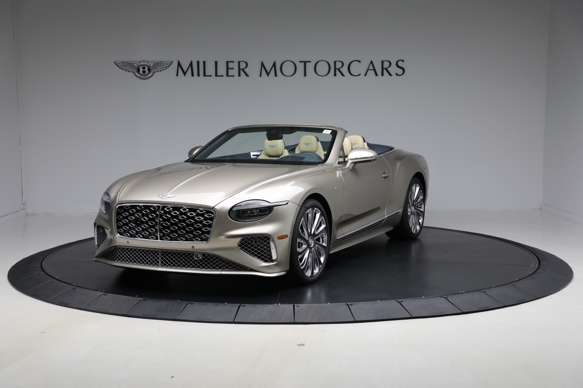 New 2026 Bentley Continental GTC Mulliner for sale $446,155 at Bentley Greenwich in Greenwich CT 06830 1