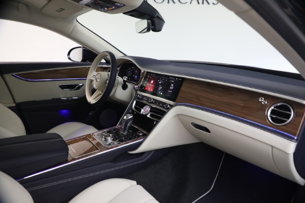New 2026 Bentley Flying Spur for sale $281,720 at Bentley Greenwich in Greenwich CT 06830 22