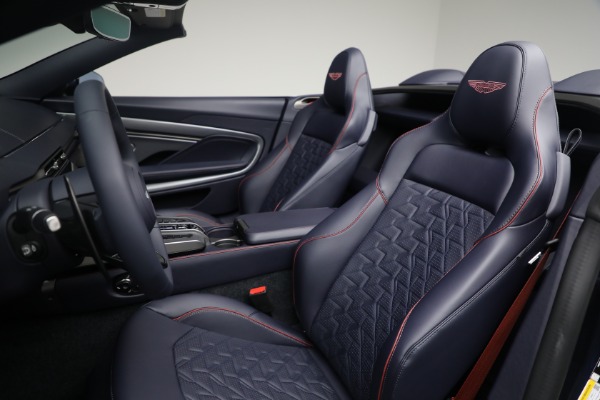 New 2026 Aston Martin Vanquish Volante for sale $558,200 at Bentley Greenwich in Greenwich CT 06830 27