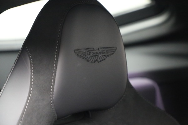 Used 2025 Aston Martin Vantage for sale $189,900 at Bentley Greenwich in Greenwich CT 06830 26