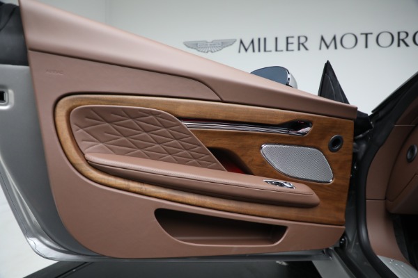 Used 2026 Aston Martin DB12 Volante for sale $340,900 at Bentley Greenwich in Greenwich CT 06830 25
