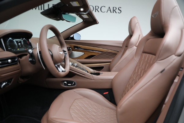 Used 2026 Aston Martin DB12 Volante for sale $340,900 at Bentley Greenwich in Greenwich CT 06830 27