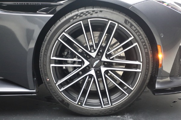 New 2026 Aston Martin DB12 Volante for sale $365,100 at Bentley Greenwich in Greenwich CT 06830 26