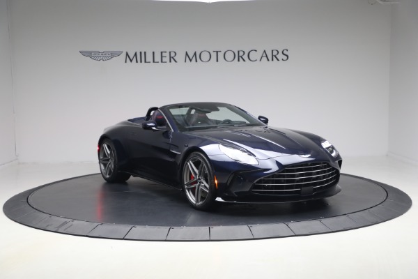 New 2026 Aston Martin Vantage Roadster for sale $253,800 at Bentley Greenwich in Greenwich CT 06830 11