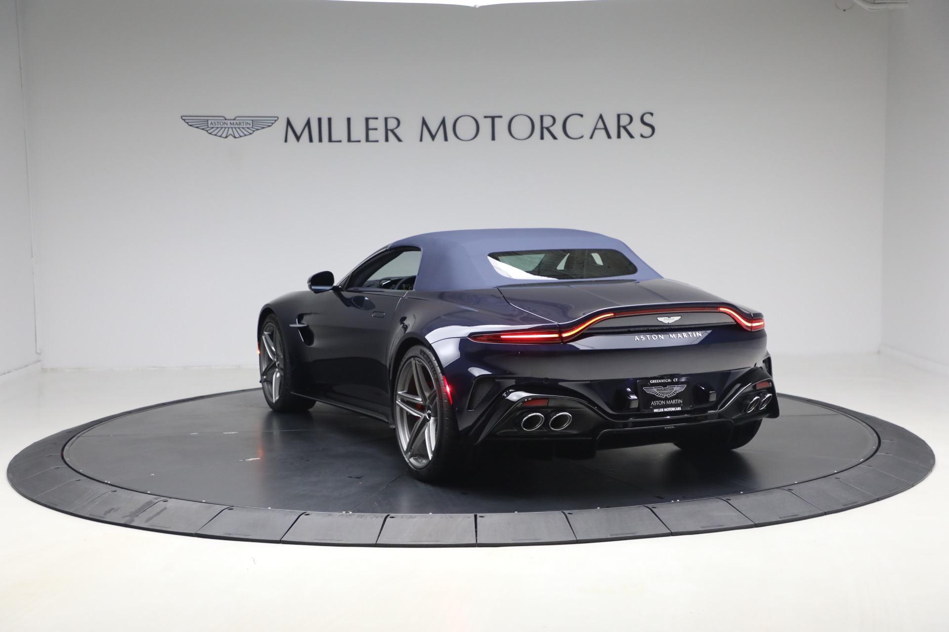 New 2026 Aston Martin Vantage Roadster For Sale ($253,800