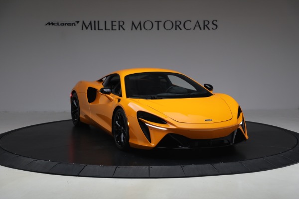 Used 2024 McLaren Artura Performance for sale $192,900 at Bentley Greenwich in Greenwich CT 06830 11