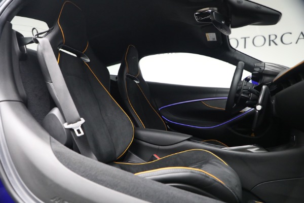 Used 2024 McLaren Artura Vision for sale $193,900 at Bentley Greenwich in Greenwich CT 06830 24