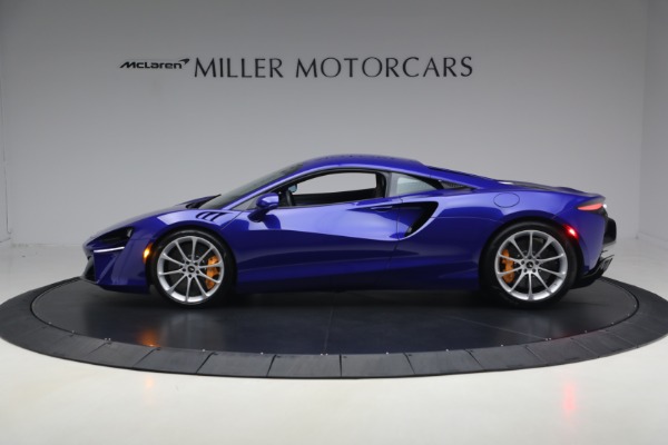 Used 2024 McLaren Artura Vision for sale $193,900 at Bentley Greenwich in Greenwich CT 06830 3