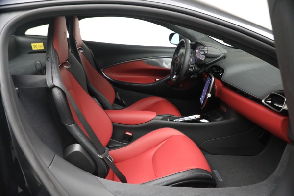 New 2026 McLaren Artura TechLux for sale $298,400 at Bentley Greenwich in Greenwich CT 06830 25