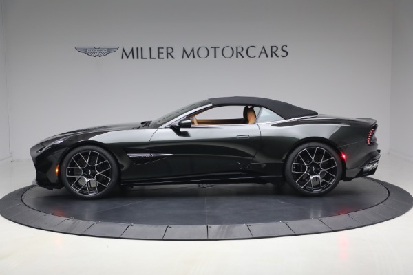 New 2026 Aston Martin Vanquish Volante for sale $581,800 at Bentley Greenwich in Greenwich CT 06830 15
