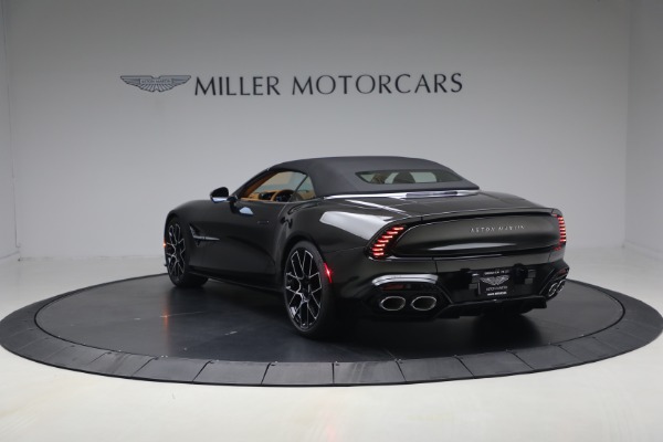New 2026 Aston Martin Vanquish Volante for sale $581,800 at Bentley Greenwich in Greenwich CT 06830 17