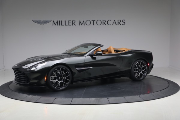 New 2026 Aston Martin Vanquish Volante for sale $581,800 at Bentley Greenwich in Greenwich CT 06830 2