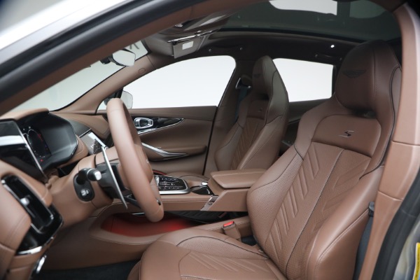 New 2026 Aston Martin DBX S for sale $274,900 at Bentley Greenwich in Greenwich CT 06830 15