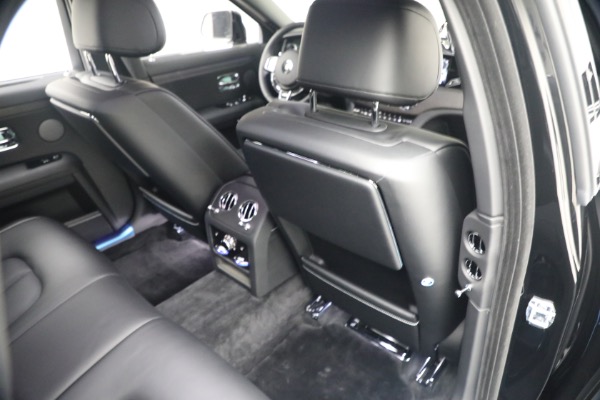 New 2026 Rolls-Royce Ghost for sale $428,850 at Bentley Greenwich in Greenwich CT 06830 24