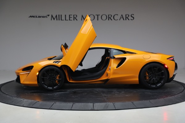 New 2026 McLaren Artura TechLux for sale $314,250 at Bentley Greenwich in Greenwich CT 06830 15
