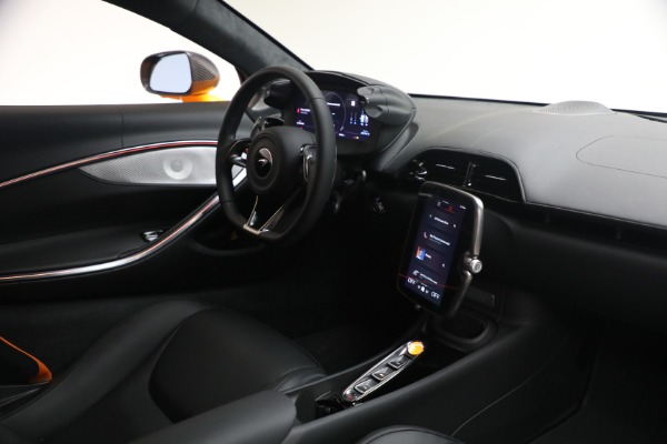 New 2026 McLaren Artura TechLux for sale $314,250 at Bentley Greenwich in Greenwich CT 06830 28