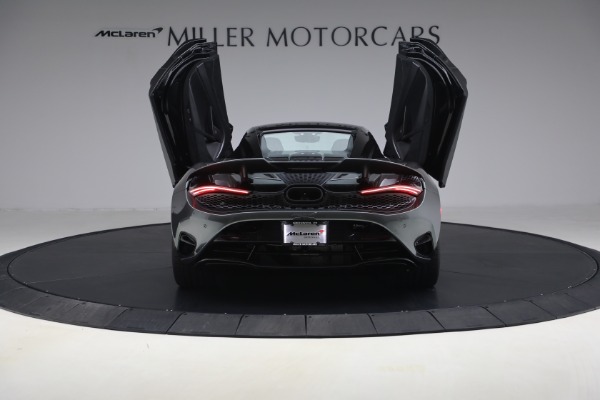 New 2026 McLaren 750S Spider Performance for sale $450,200 at Bentley Greenwich in Greenwich CT 06830 17