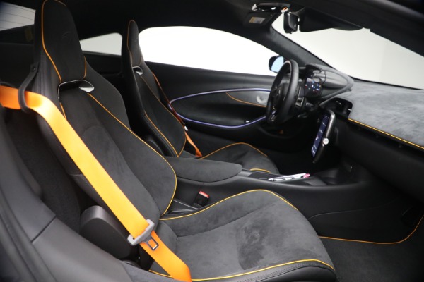 Used 2024 McLaren Artura Performance for sale $191,900 at Bentley Greenwich in Greenwich CT 06830 26