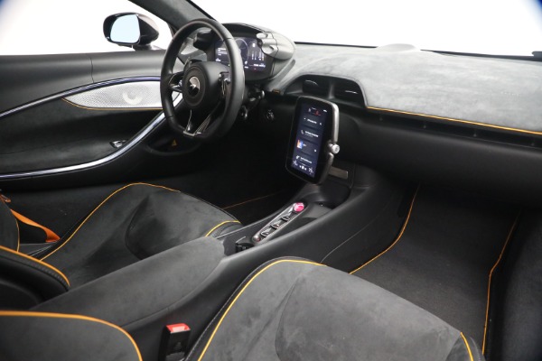 Used 2024 McLaren Artura Performance for sale $191,900 at Bentley Greenwich in Greenwich CT 06830 27