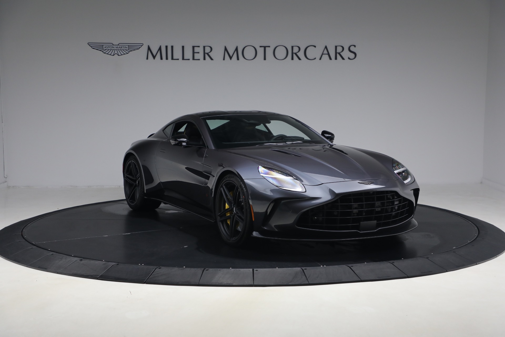 New 2026 Aston Martin Vantage S For Sale ($265,300) | Bentley