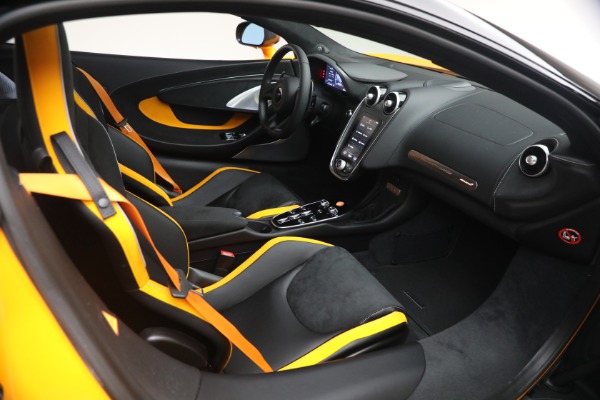 New 2026 McLaren GTS Performance for sale $249,250 at Bentley Greenwich in Greenwich CT 06830 26