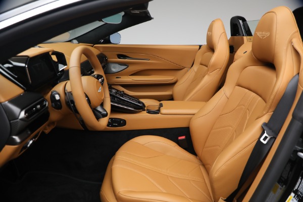 New 2026 Aston Martin Vantage Roadster for sale Call for price at Bentley Greenwich in Greenwich CT 06830 28