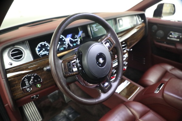 Used 2018 Rolls-Royce Phantom EWB for sale $299,900 at Bentley Greenwich in Greenwich CT 06830 15