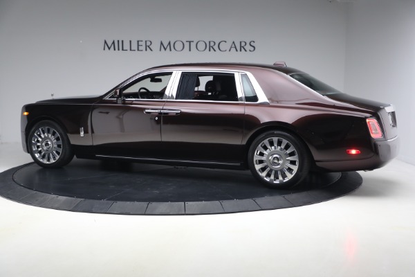 Used 2018 Rolls-Royce Phantom EWB for sale $299,900 at Bentley Greenwich in Greenwich CT 06830 4