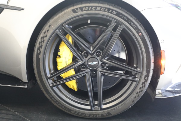 New 2026 Aston Martin Vantage S for sale $247,500 at Bentley Greenwich in Greenwich CT 06830 17