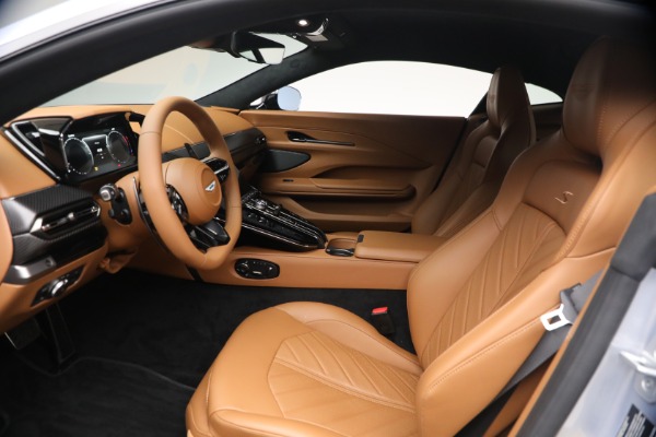 New 2026 Aston Martin Vantage S for sale $249,200 at Bentley Greenwich in Greenwich CT 06830 15