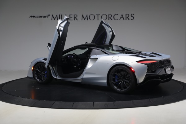 New 2026 McLaren Artura Spider Performance for sale $345,150 at Bentley Greenwich in Greenwich CT 06830 16