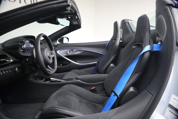 New 2026 McLaren Artura Spider Performance for sale $345,150 at Bentley Greenwich in Greenwich CT 06830 22