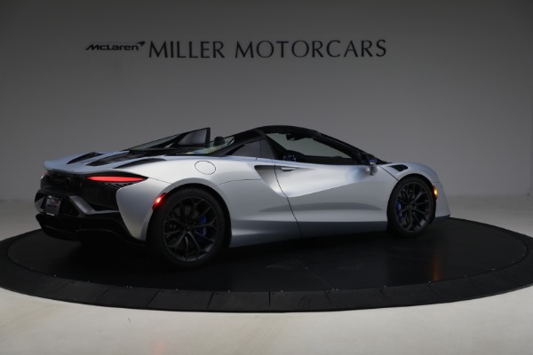 New 2026 McLaren Artura Spider Performance for sale $345,150 at Bentley Greenwich in Greenwich CT 06830 8