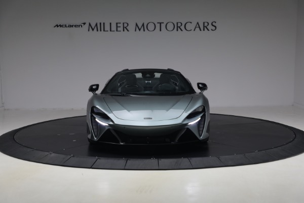 New 2026 McLaren Artura Spider Performance for sale $337,300 at Bentley Greenwich in Greenwich CT 06830 11