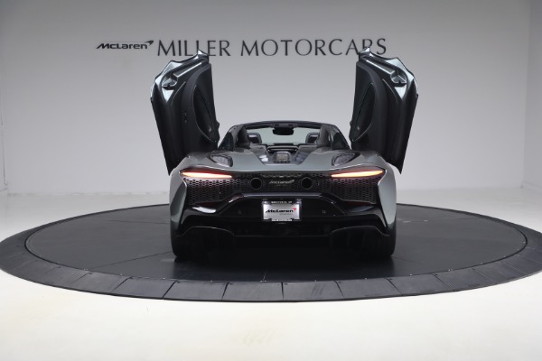 New 2026 McLaren Artura Spider Performance for sale $337,300 at Bentley Greenwich in Greenwich CT 06830 16