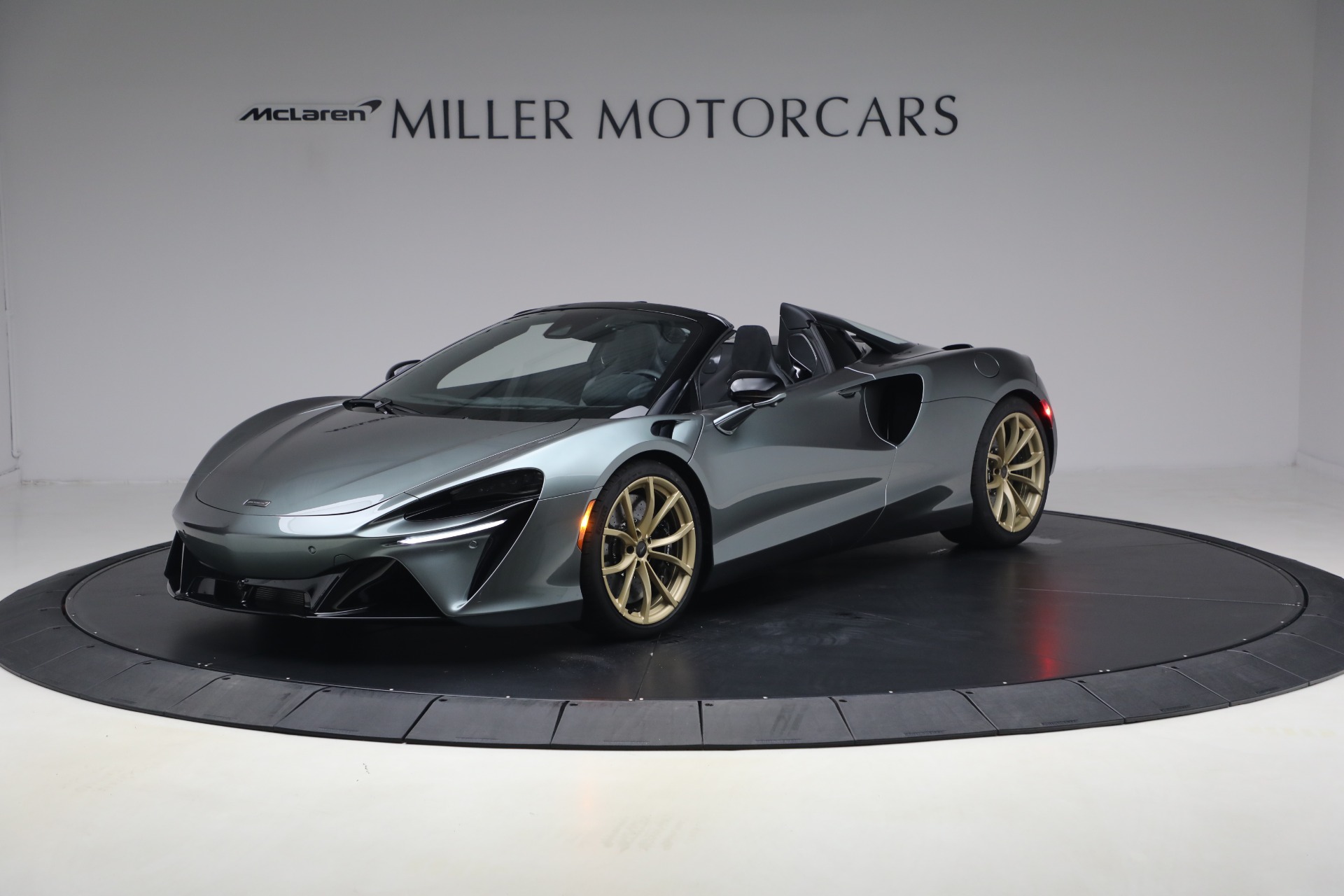 New 2026 McLaren Artura Spider Performance for sale $337,300 at Bentley Greenwich in Greenwich CT 06830 1