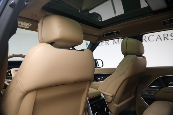 Used 2025 Land Rover Range Rover P530 SE for sale Sold at Bentley Greenwich in Greenwich CT 06830 21